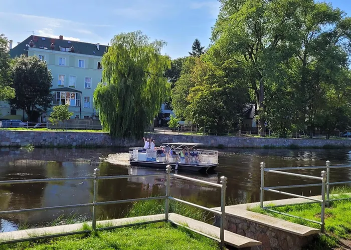 Nad Parseta W Centrum - Prywatne Miejsce Postojowe & Dwa Rowery